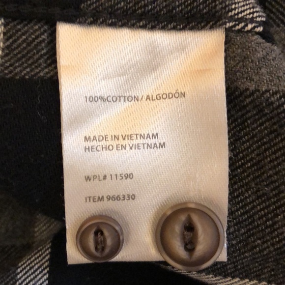 ๐ 6/$60, Weatherproof Flannel, Navy Black/White Plaid, Size Medium - Picture 3 of 6